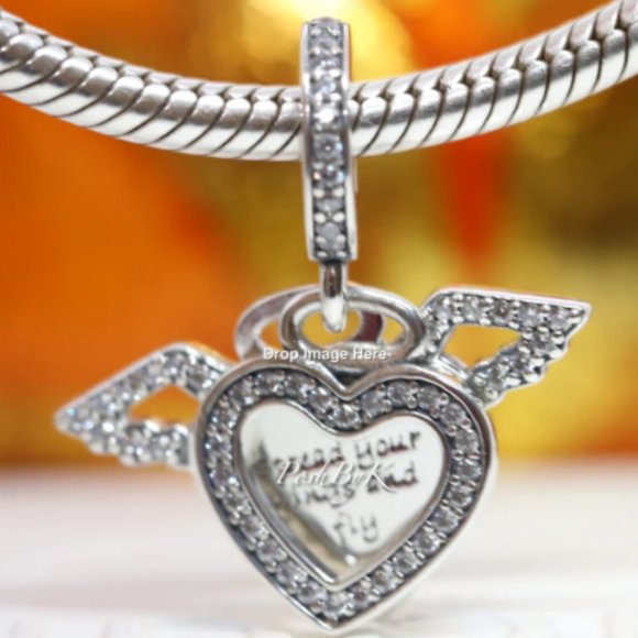 PANDORA Heart and Angel Wings Dangle Charm 798485C01 - Picture 1 of 3